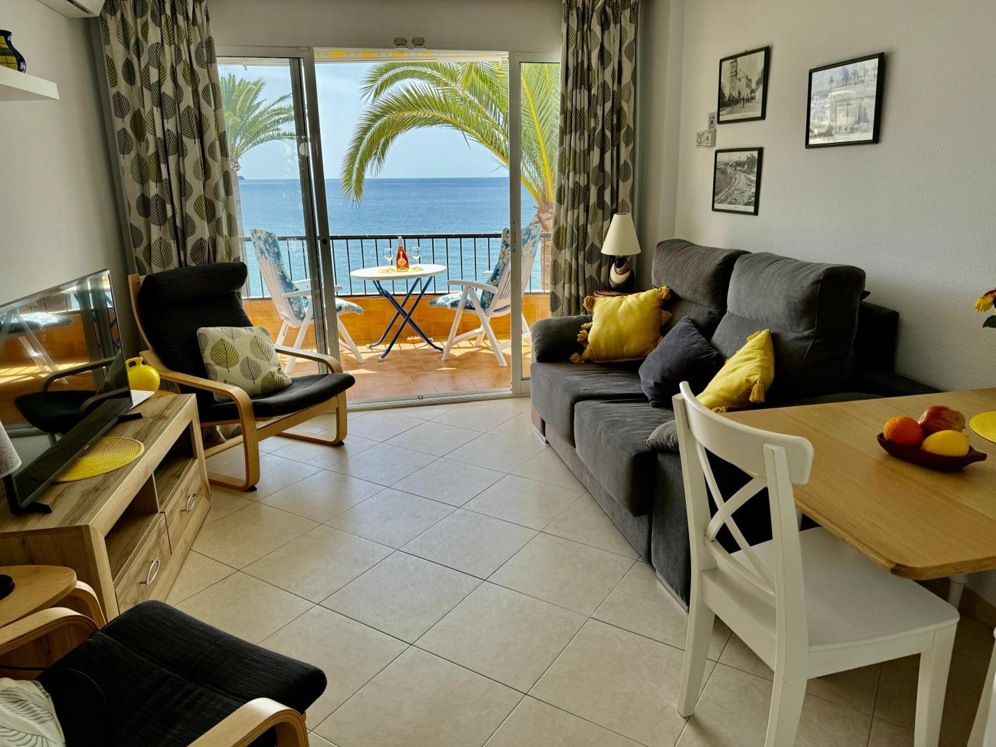 Acapulco Playa 34 Menyber Apartment Nerja Bagian luar foto