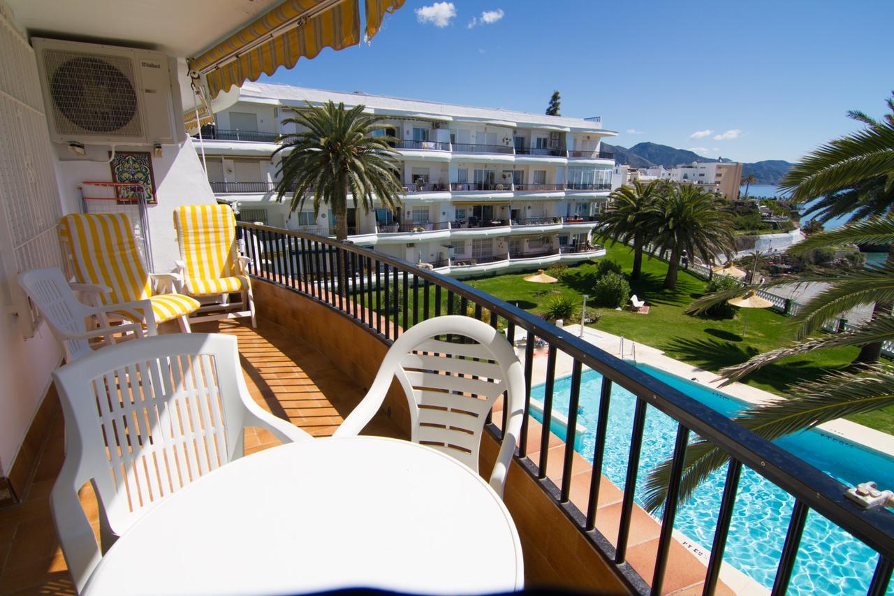 Acapulco Playa 34 Menyber Apartment Nerja Bagian luar foto